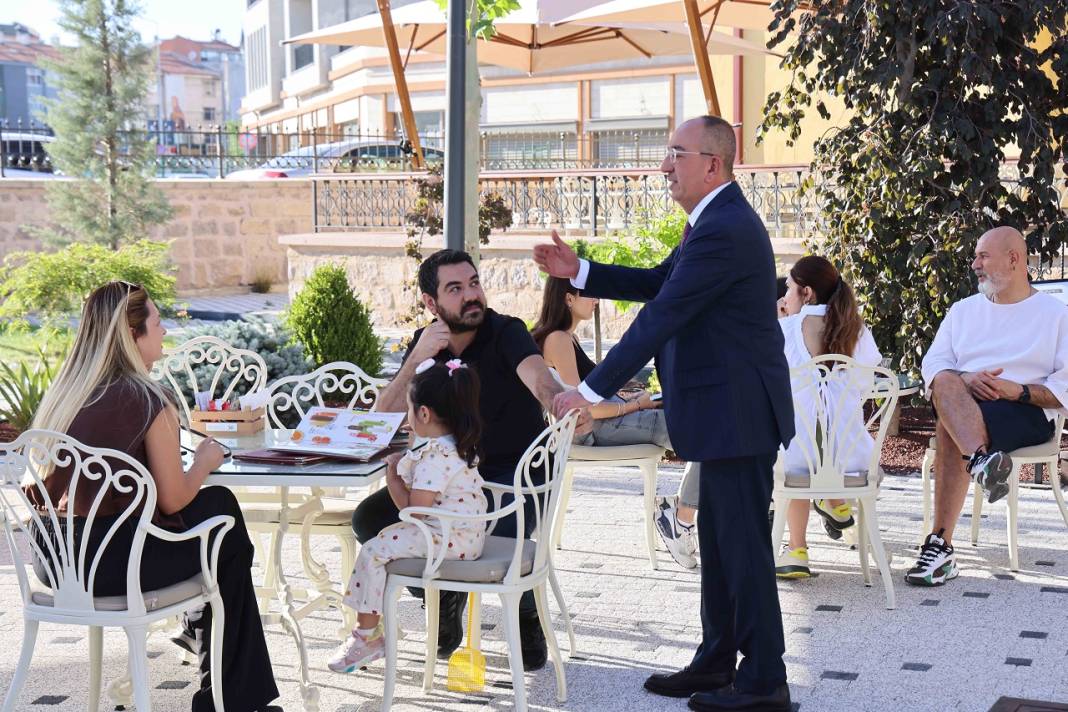 Konya'da tarihle iç içe serin mola: İşte yeşil cennet Meram'ın Avlu kafesi 1